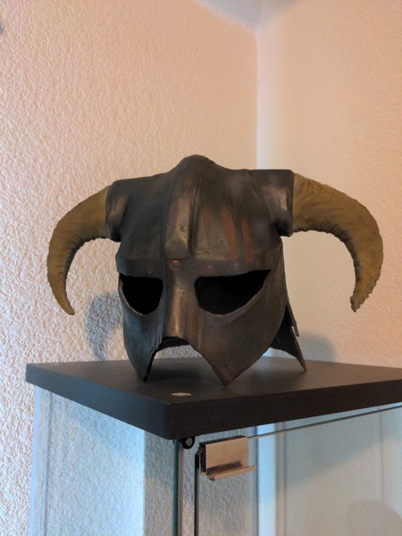 Skyrim helmet painted with Alclad Steel